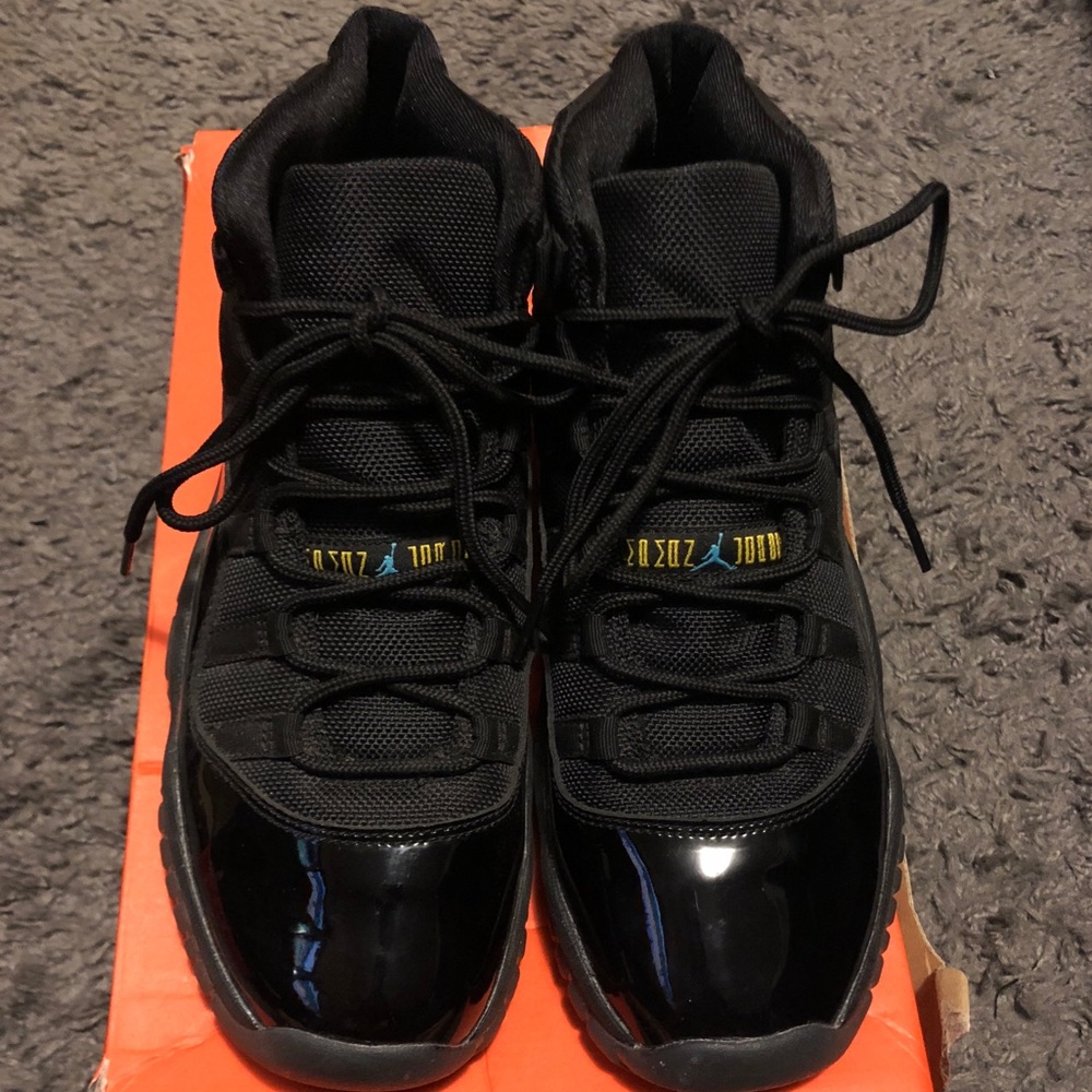 Air Jordan 11 “Gamma” Size: 6.5Y